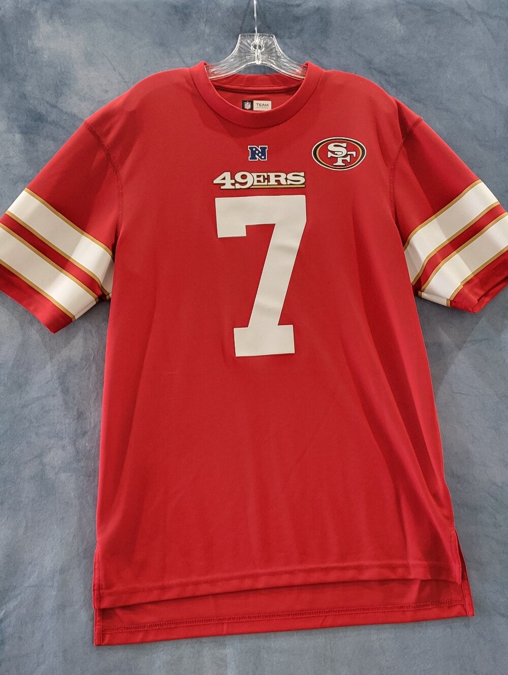Colin Kaepernick #7 San Francisco 49ers NFL Jersey Style Shirt Large Red Gold